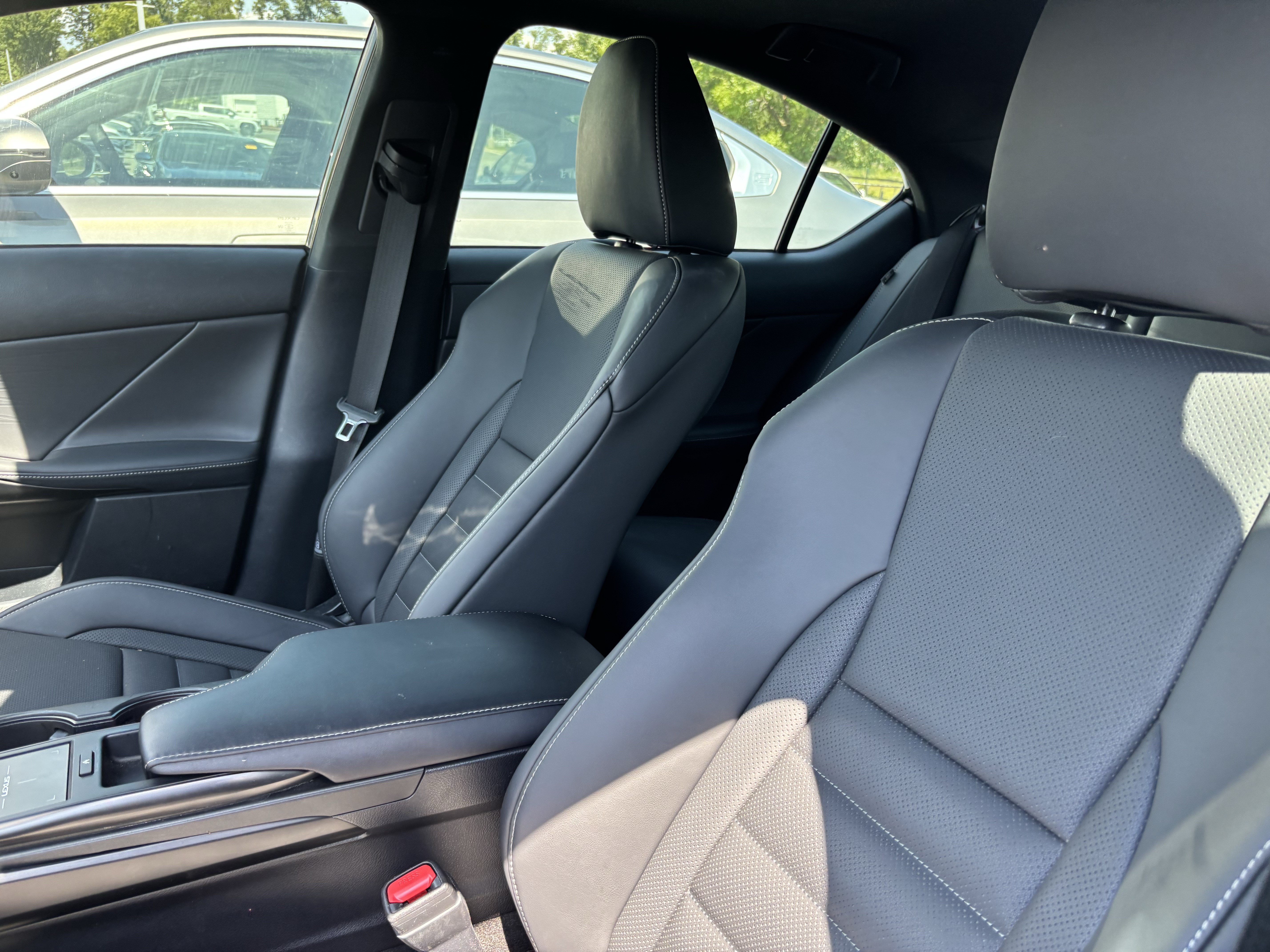 Used 2024 Lexus IS 350 F Sport w/ Memory Package RWD image 17