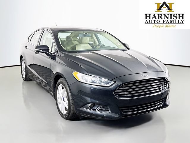 Used 2014 Ford Fusion SE w/ Equipment Group 202A FWD image 1
