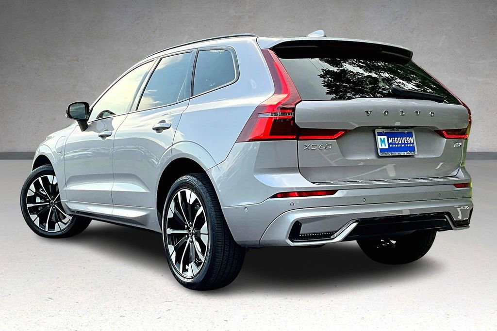 New 2026 Volvo XC60 T8 Plus w/ Climate Package image 3