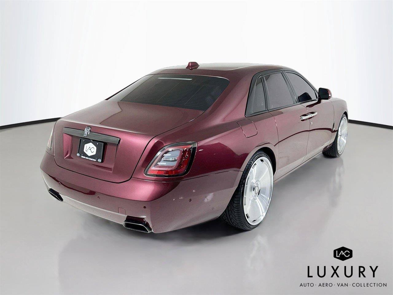 Used 2023 Rolls-Royce Ghost Black Badge AWD/4WD image 5