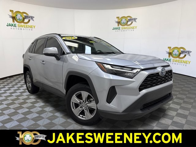 Used 2024 Toyota RAV4 XLE image 1