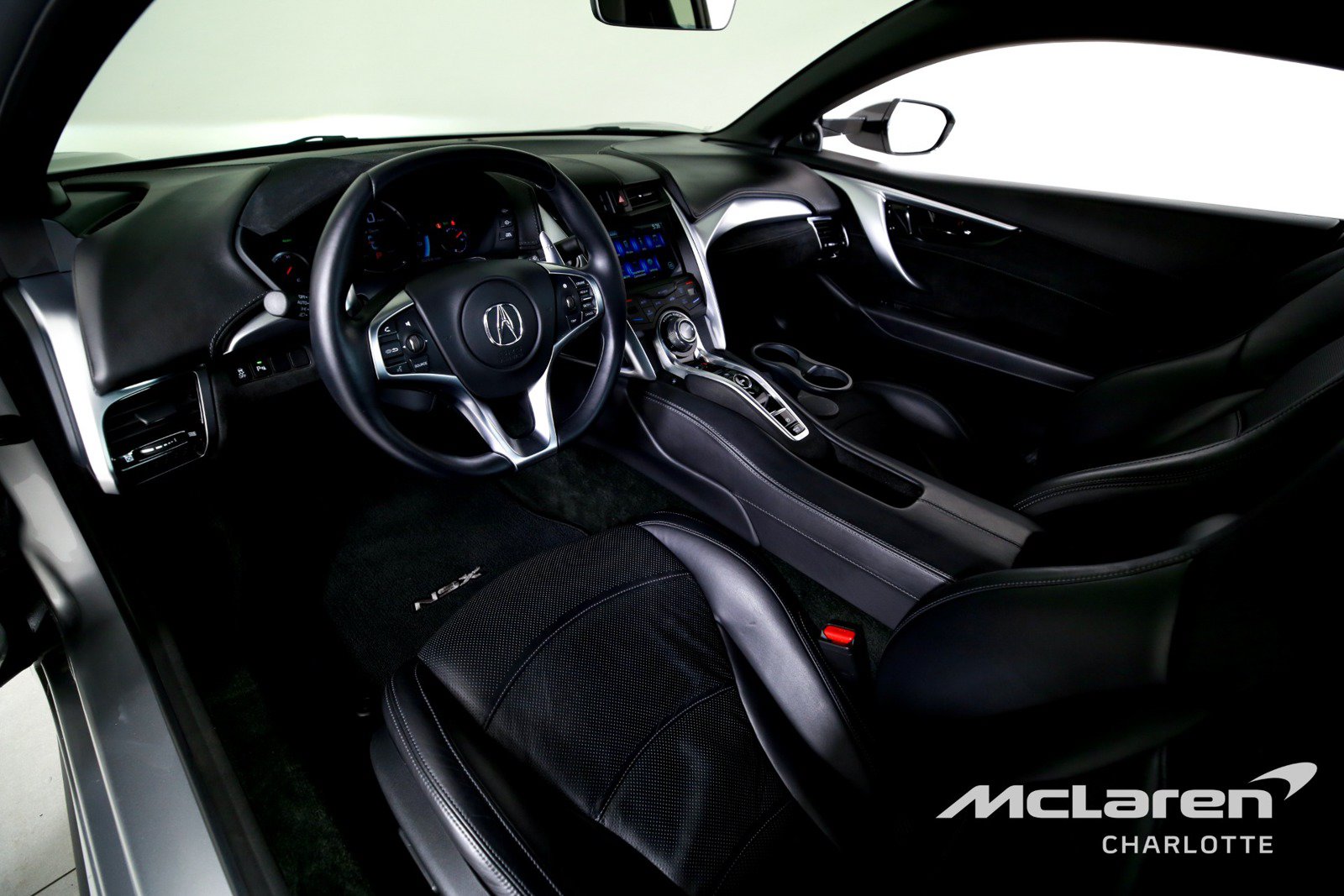 Used 2017 Acura NSX AWD/4WD image 12