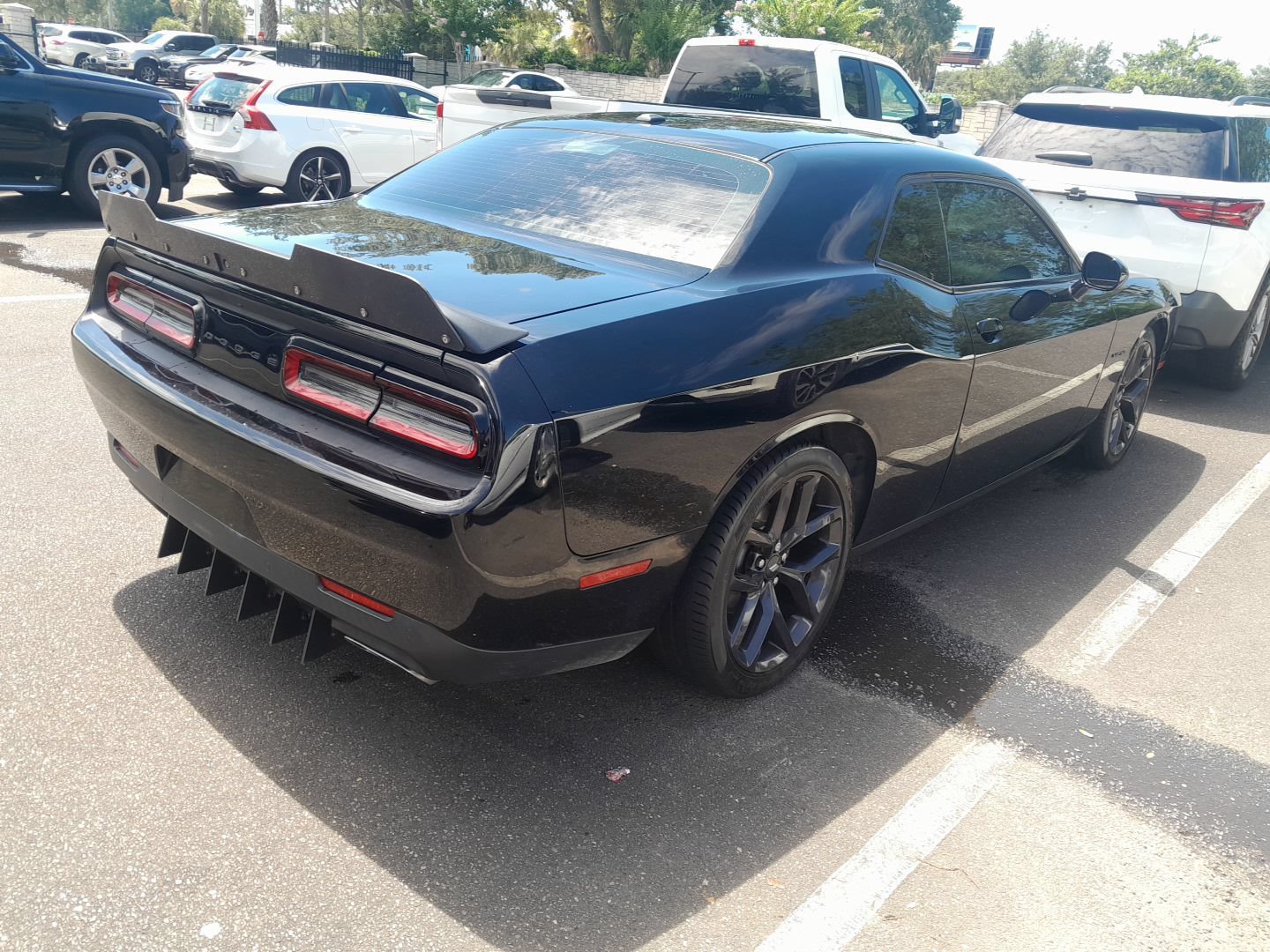 Used 2021 Dodge Challenger R/T w/ Blacktop Package RWD image 6