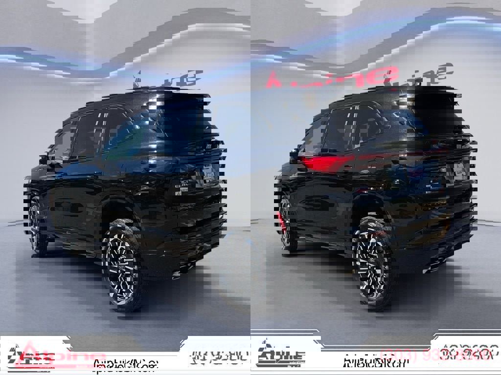 Used 2025 Buick Enclave Sport Touring AWD/4WD image 3