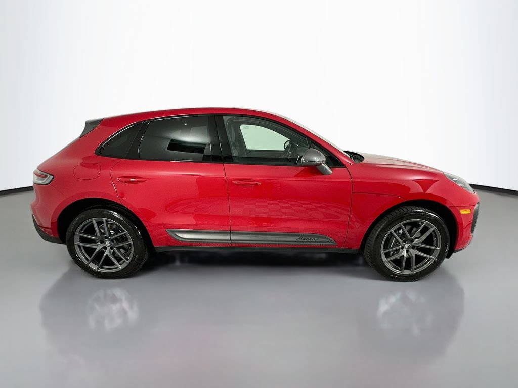 Certified 2026 Porsche Macan Turbo AWD/4WD image 8
