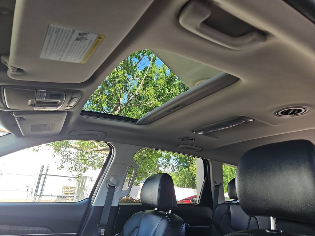 Used 2023 Kia Telluride EX AWD/4WD image 23