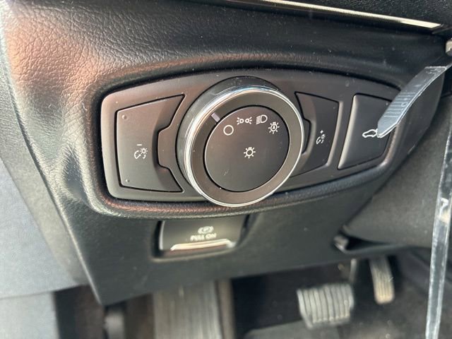 Used 2017 Lincoln MKZ Premiere FWD image 18
