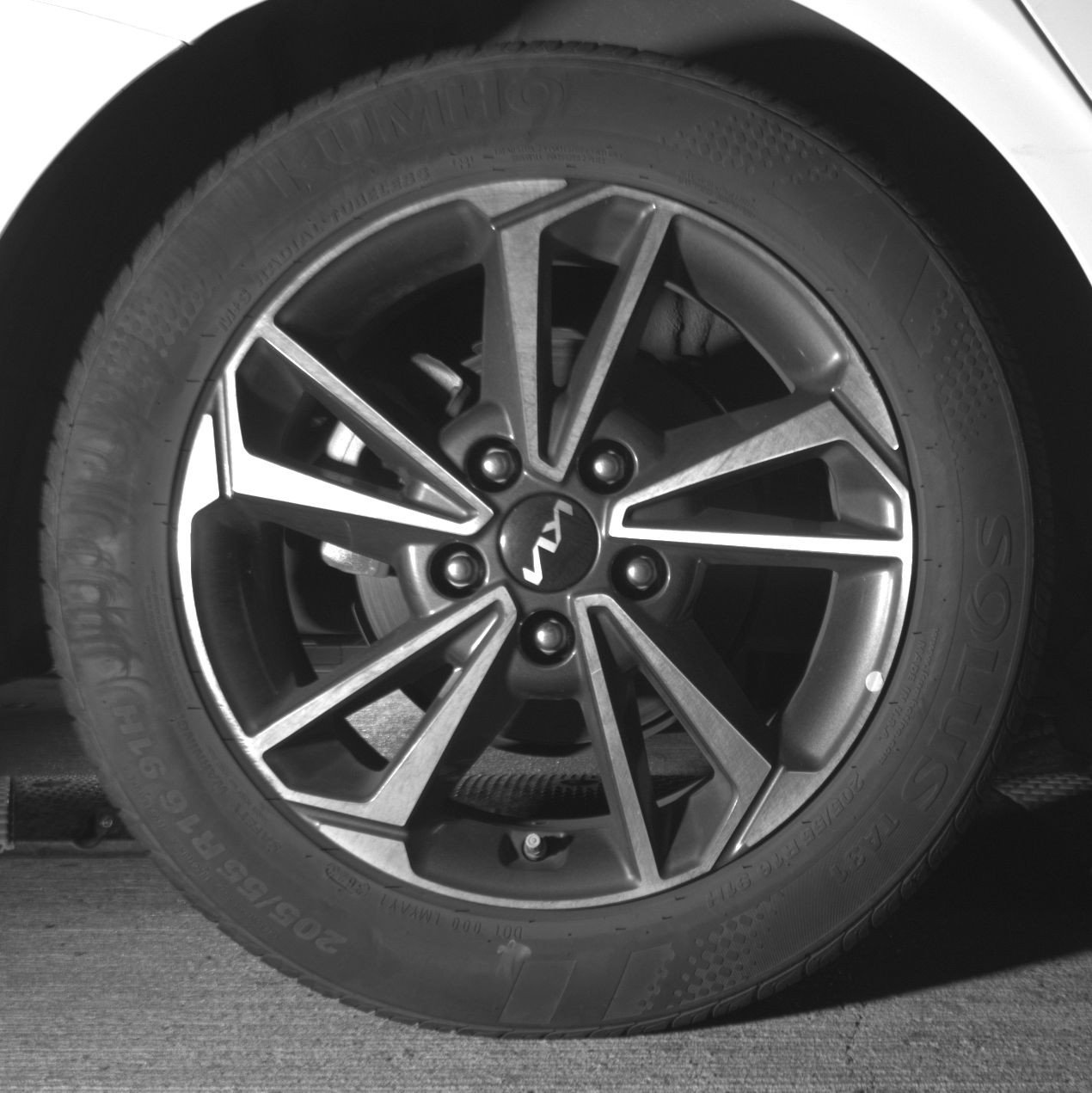 Used 2024 Kia Forte LXS image 20