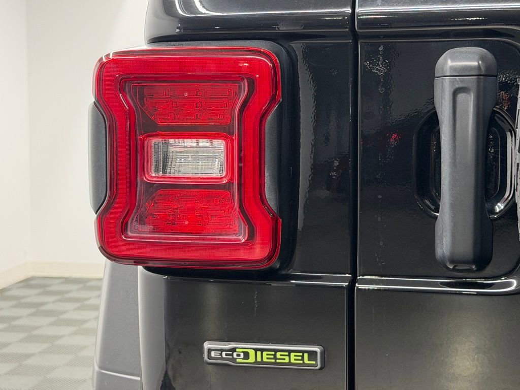 Used 2021 Jeep Wrangler Unlimited Sport image 11