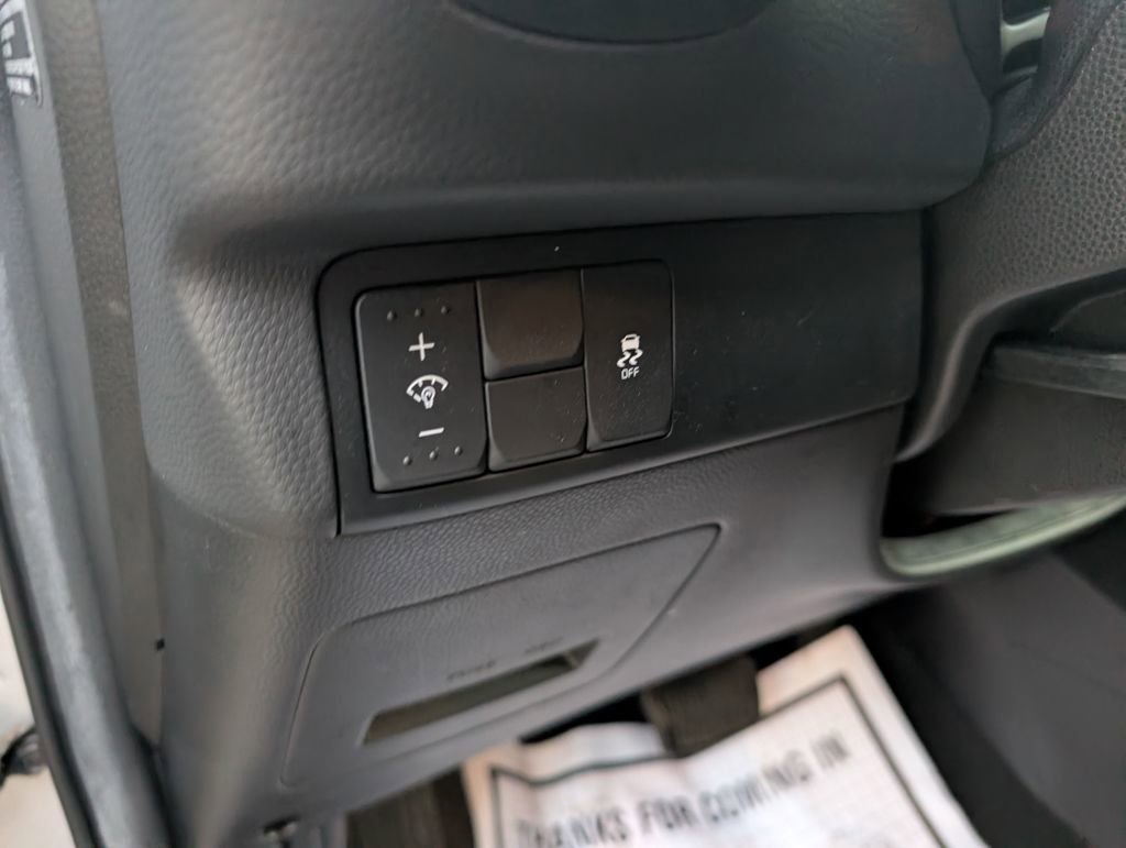 Used 2016 Kia Soul Base image 16