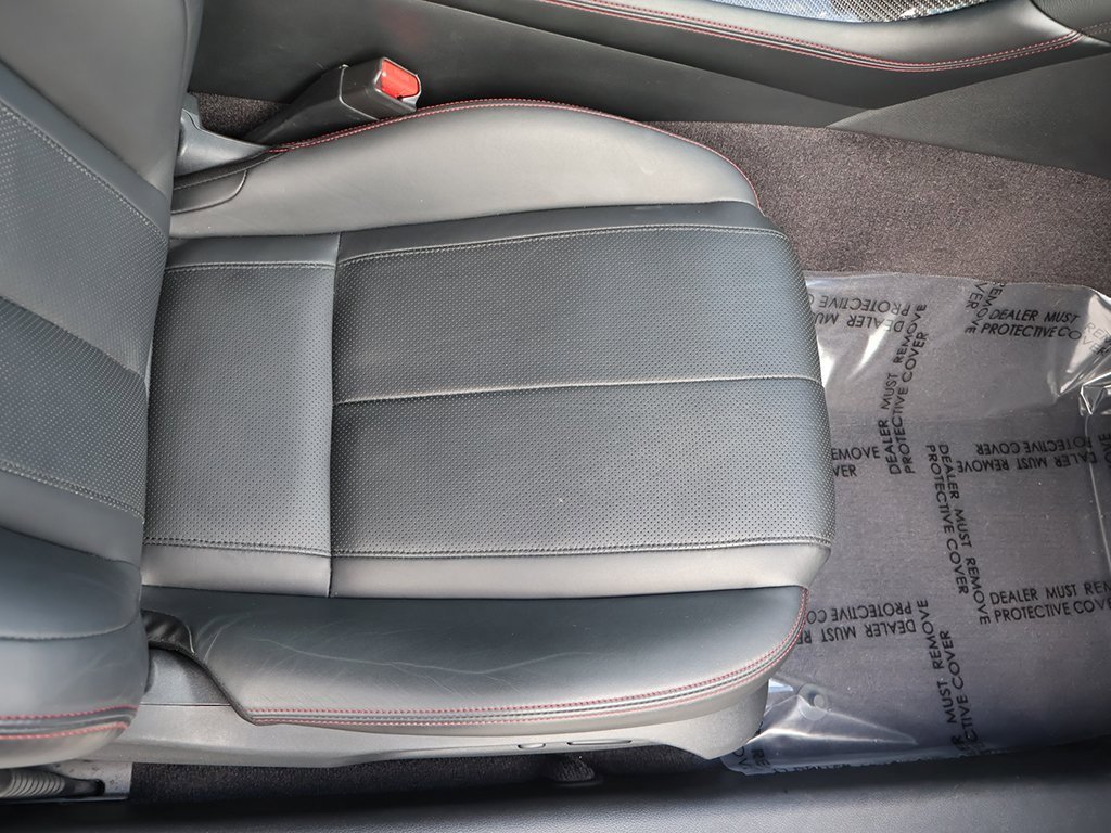 Used 2020 INFINITI Q60 Red Sport 400 image 31