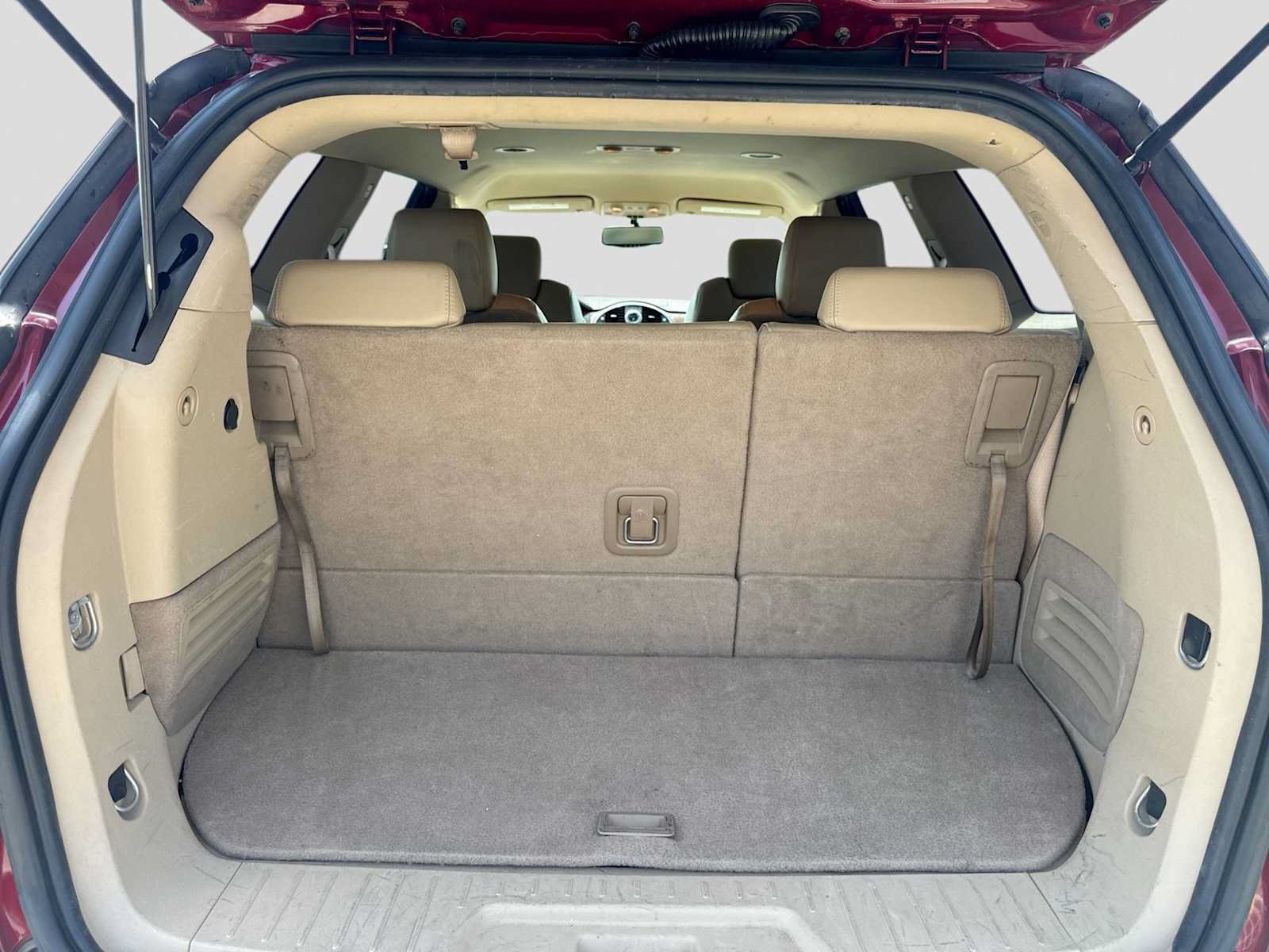 Used 2011 Buick Enclave CXL FWD image 32