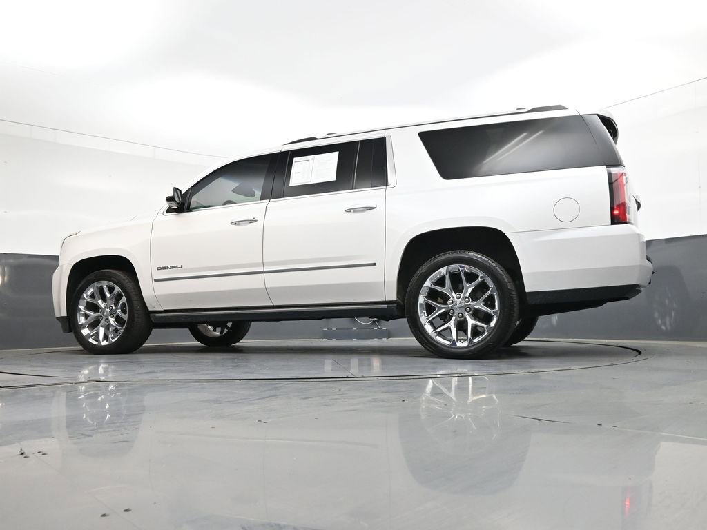 Used 2020 GMC Yukon XL Denali w/ Open Road Package image 43
