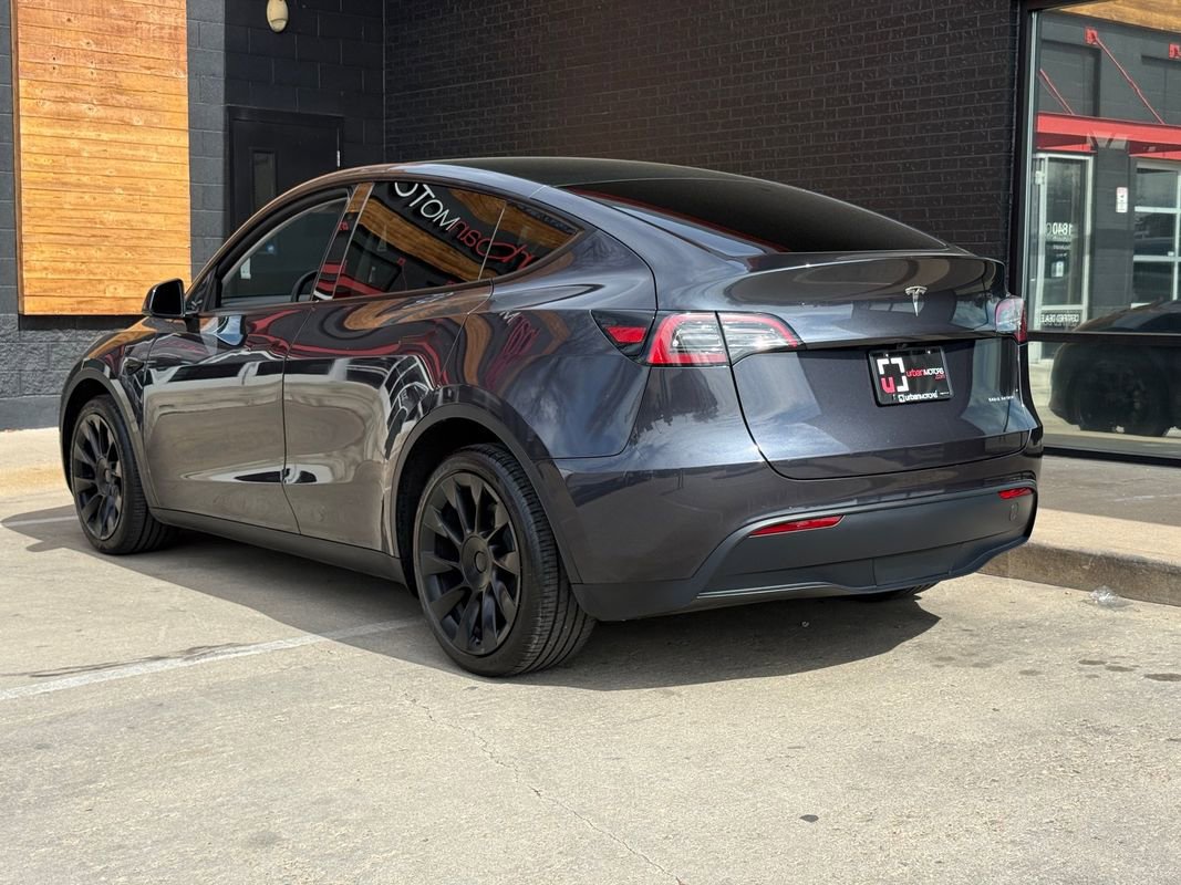 Used 2024 Tesla Model Y Long Range image 14
