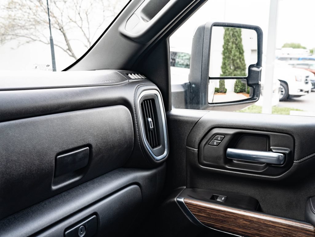 Used 2022 Chevrolet Silverado 3500 High Country w/ Z71 Off-Road Package AWD/4WD image 38