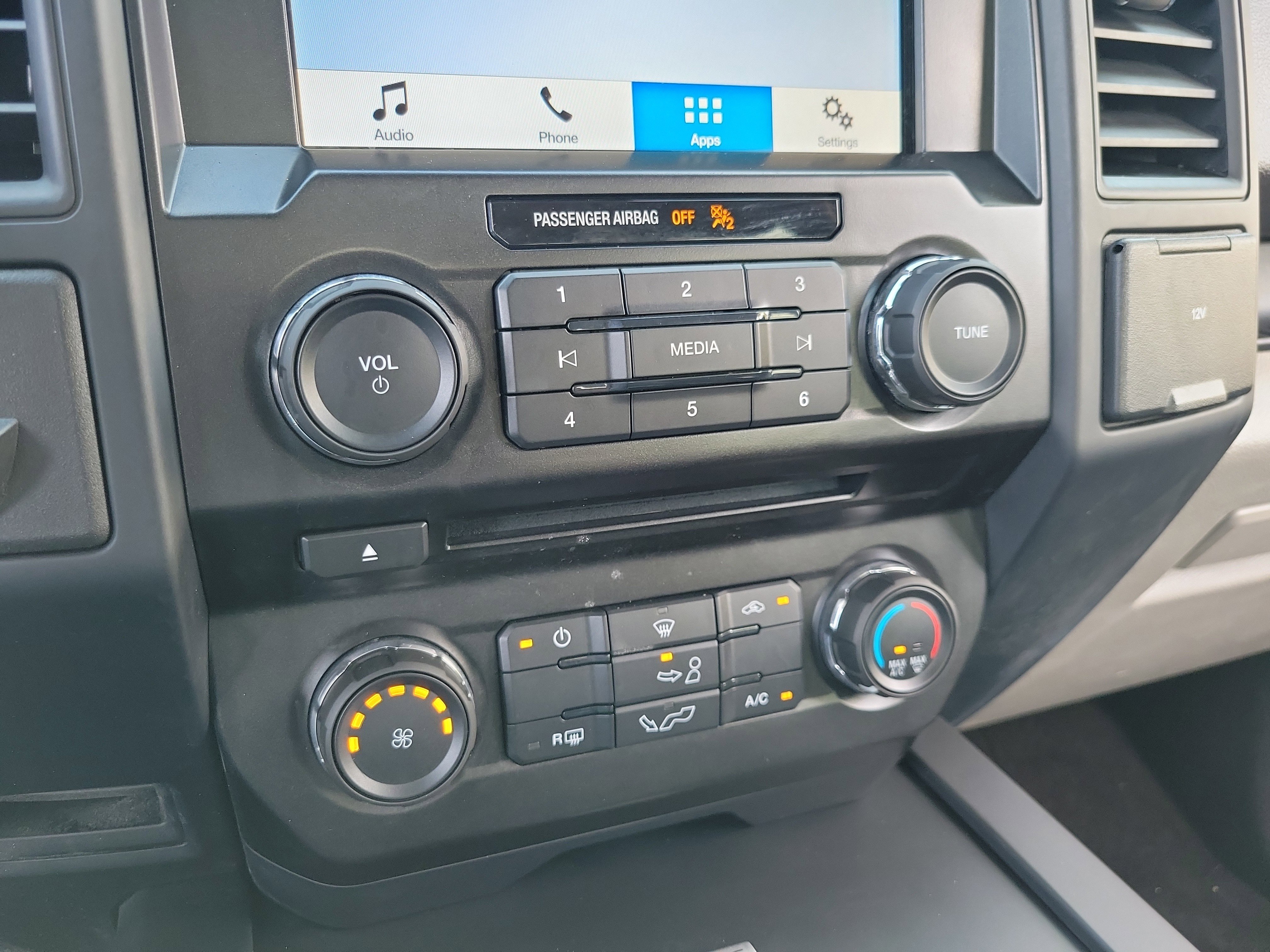 Used 2018 Ford F150 XL w/ Equipment Group 101A Mid image 26