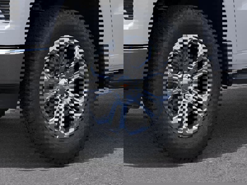 New 2026 Chevrolet Silverado 1500 LTZ w/ LTZ Premium Package AWD/4WD image 9