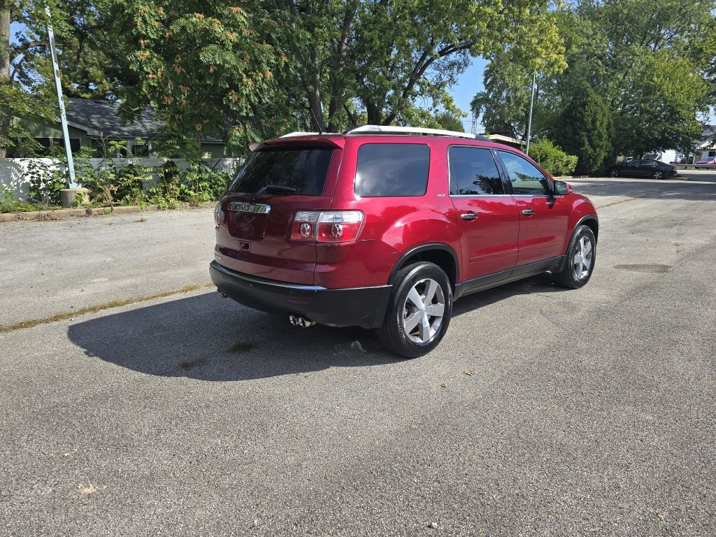Used 2011 GMC Acadia SLT image 3