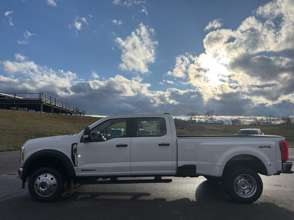 New 2026 Ford F450 XL w/ XL Chrome Package image 8