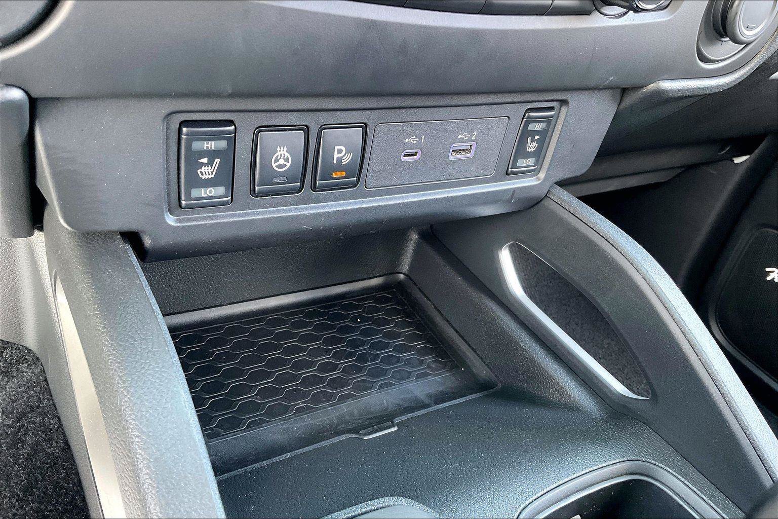 Certified 2025 Nissan Frontier SV w/ SV Convenience Package RWD image 33
