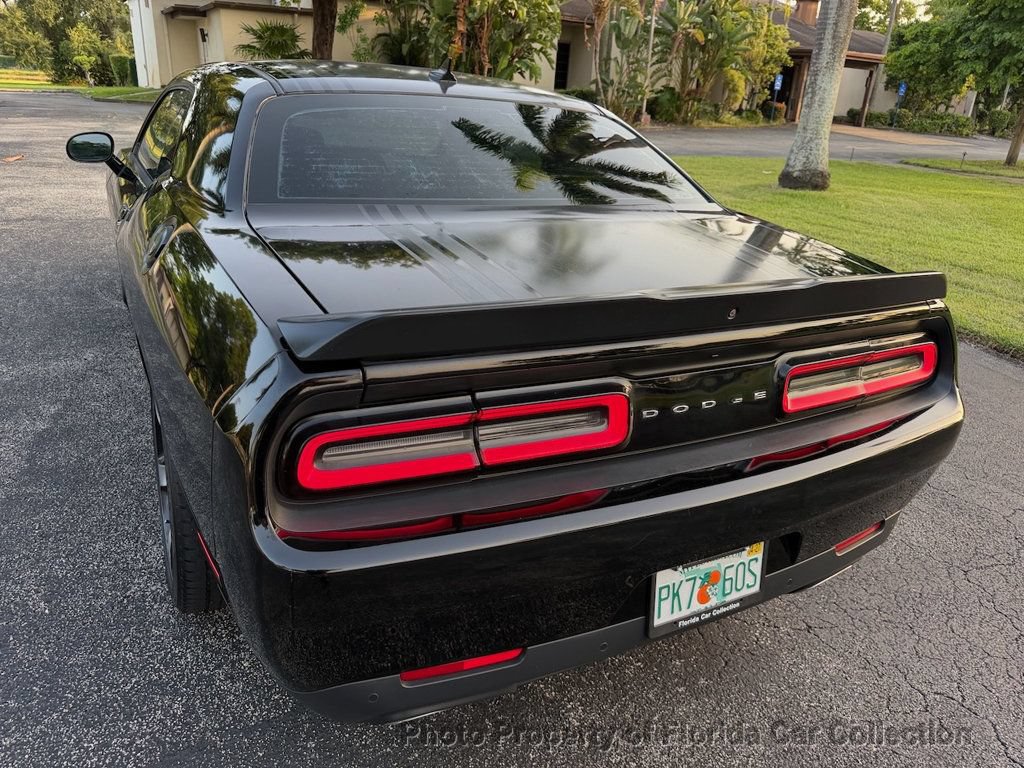 Used 2015 Dodge Challenger R/T Plus RWD image 17