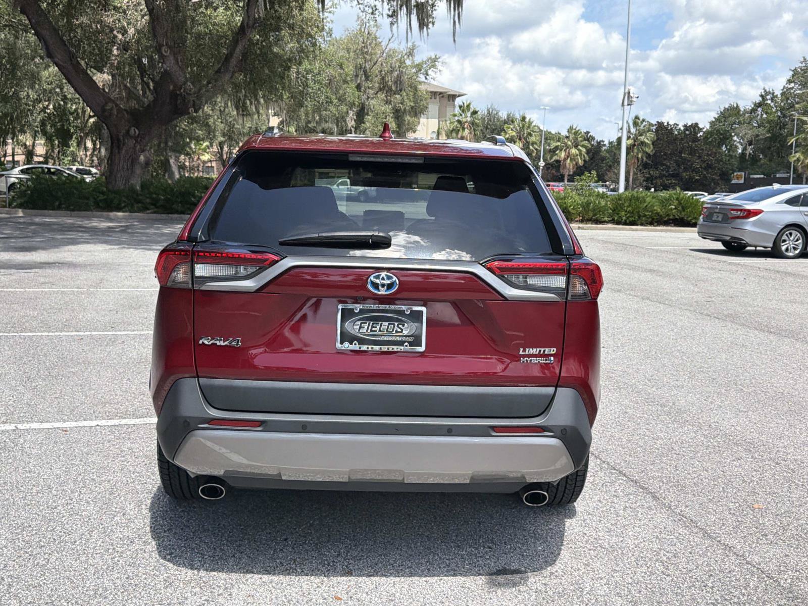 Used 2022 Toyota RAV4 Limited AWD/4WD image 5