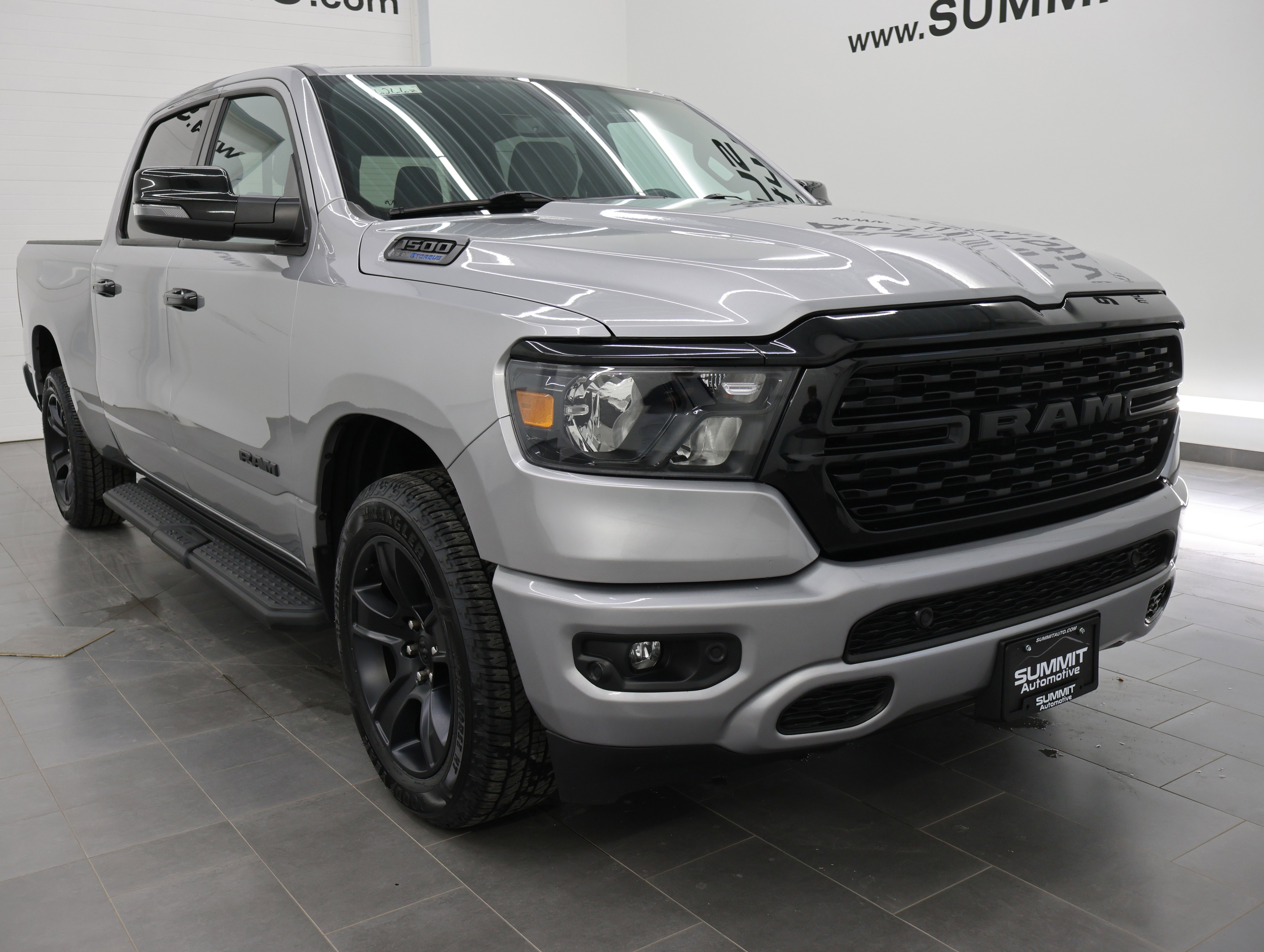 Used 2023 RAM 1500 Big Horn image 2