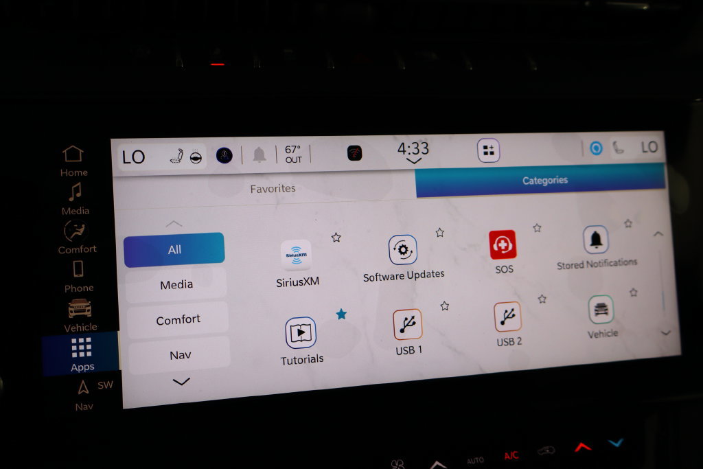 New 2026 Jeep Grand Cherokee Altitude AWD/4WD image 40