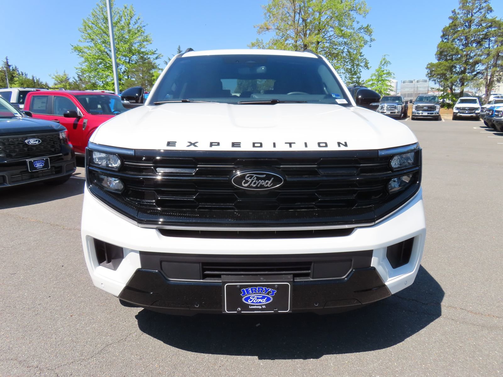 New 2026 Ford Expedition Platinum AWD/4WD image 2