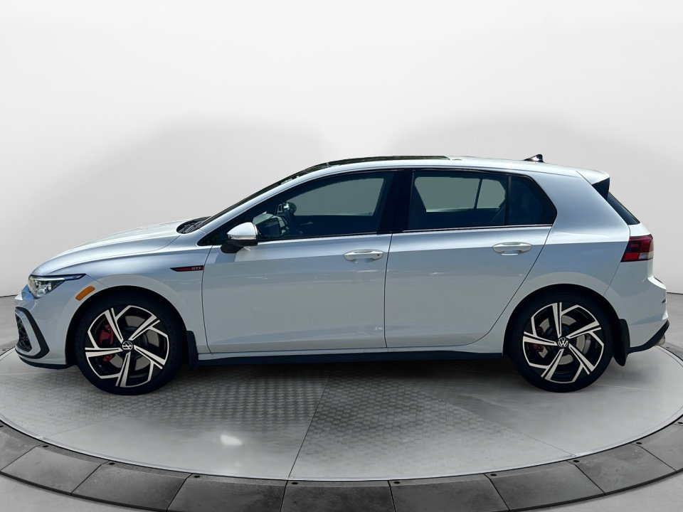 Used 2024 Volkswagen GTI SE w/ SE Leather Seats Package FWD image 4