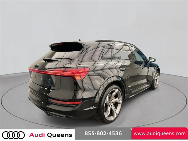 Used 2023 Audi e-tron S Prestige w/ Prestige Package image 4