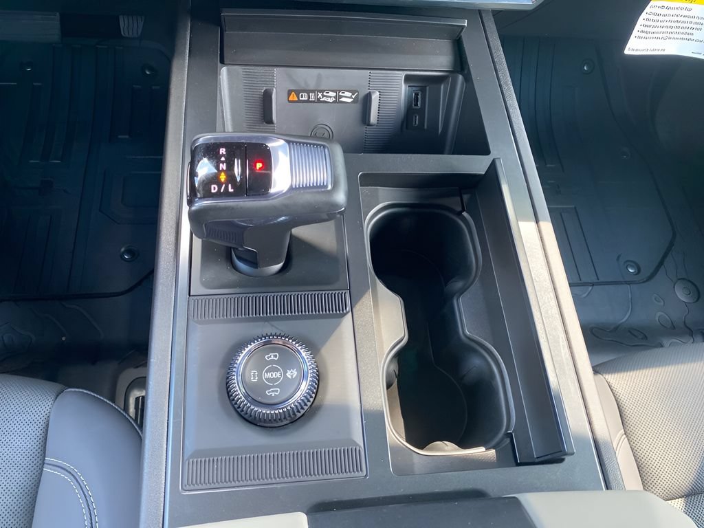 Used 2026 GMC Hummer EV SUV AWD/4WD image 22