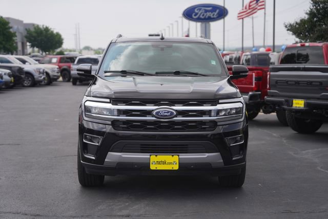 Used 2022 Ford Expedition Limited RWD image 3