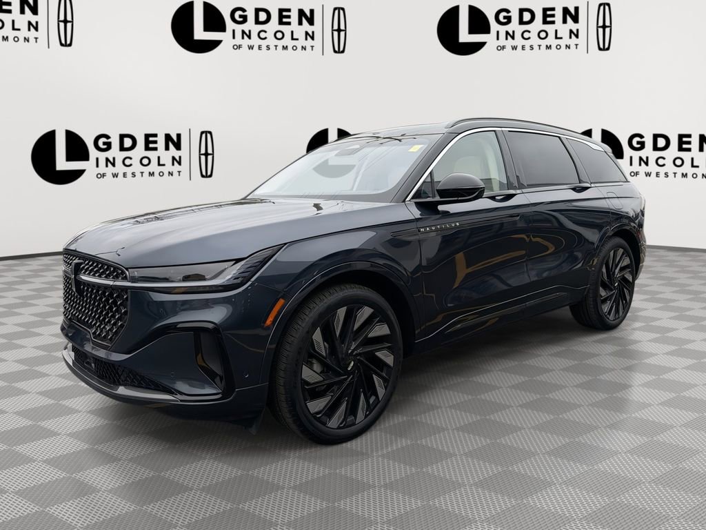Used 2024 Lincoln Nautilus Black Label w/ Jet Appearance Package (87T) AWD/4WD image 1