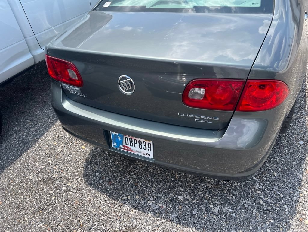Used 2007 Buick Lucerne CXL w/ Luxury Package FWD image 16