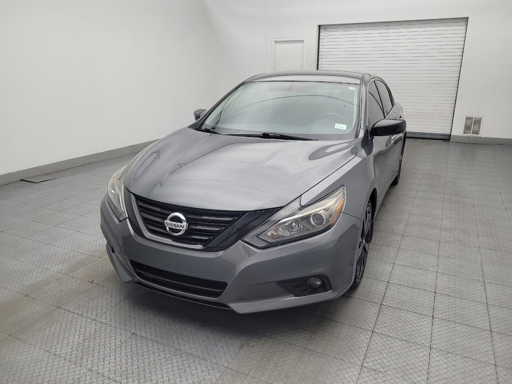 Used 2018 Nissan Altima 2.5 SR w/ SR Midnight Edition FWD image 15