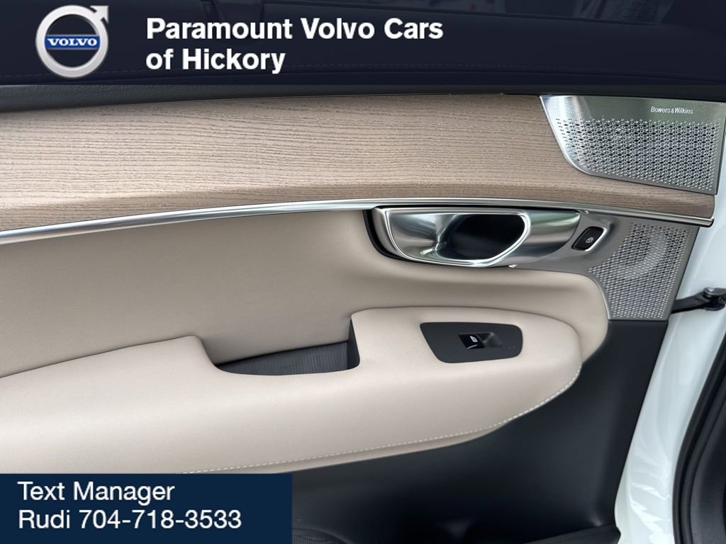 New 2026 Volvo XC90 T8 Ultra w/ Lounge Package image 16
