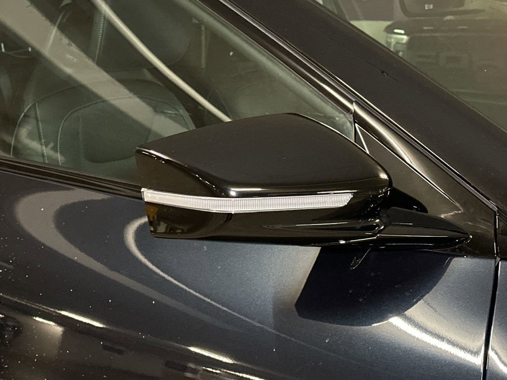 Certified 2024 Kia EV6 Light image 8