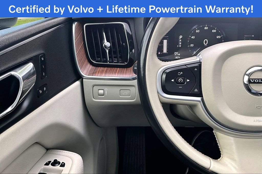 Used 2019 Volvo XC60 T5 Momentum w/ Advanced Package FWD image 27