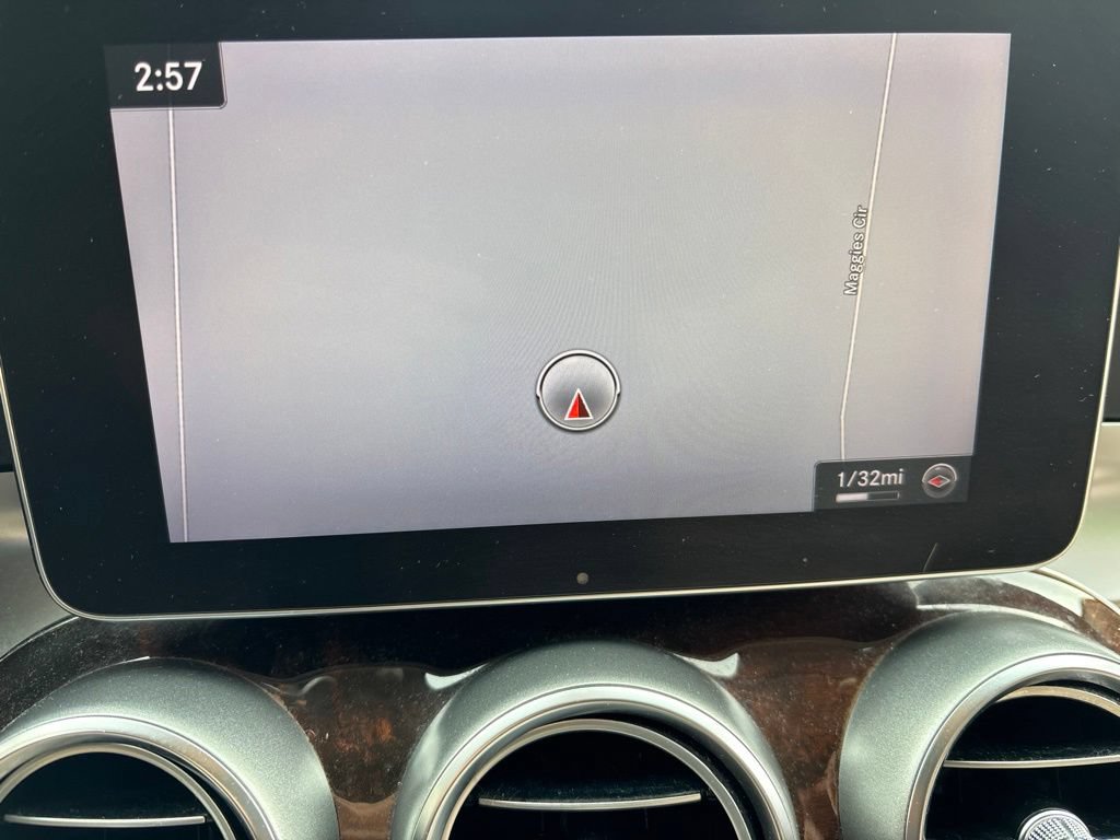 Used 2016 Mercedes-Benz GLC 300 4MATIC image 5