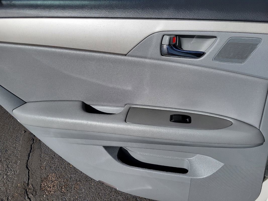 Used 2009 Toyota Avalon Limited image 17