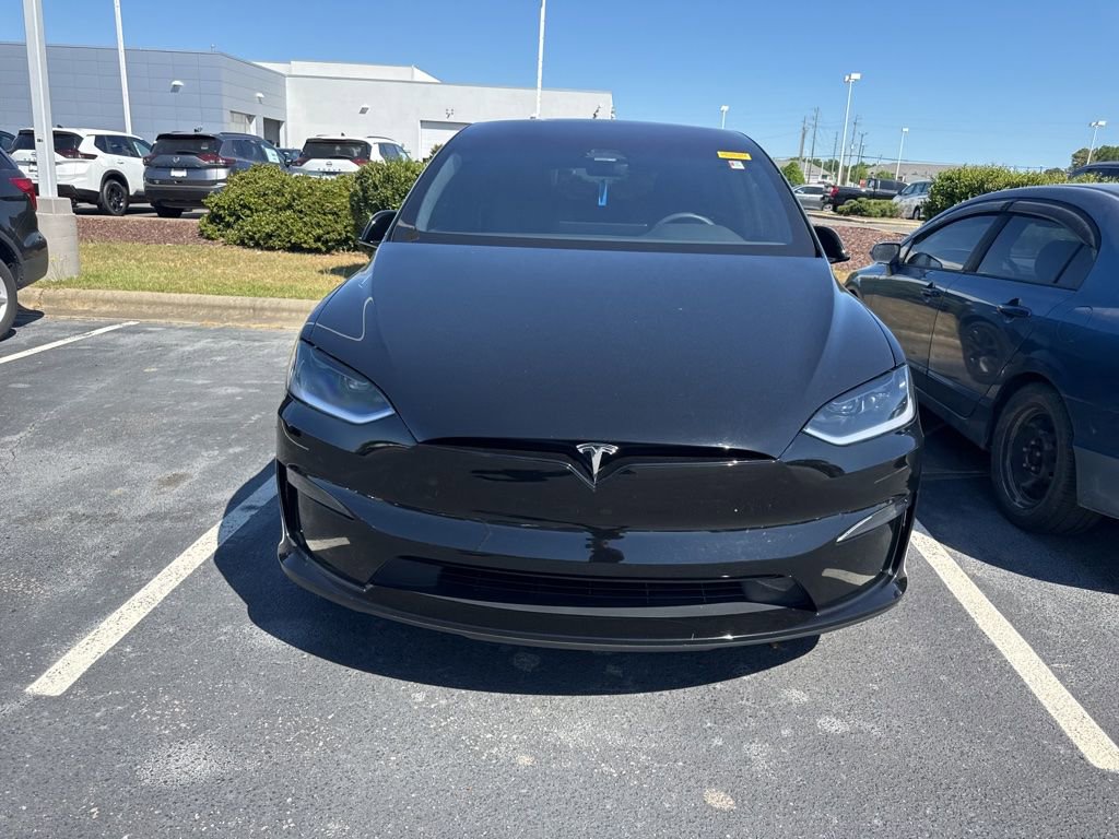 Used 2023 Tesla Model X image 2