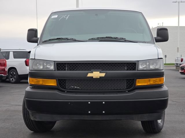 New 2026 Chevrolet Express 3500 Extended w/ Driver Convenience Package image 11