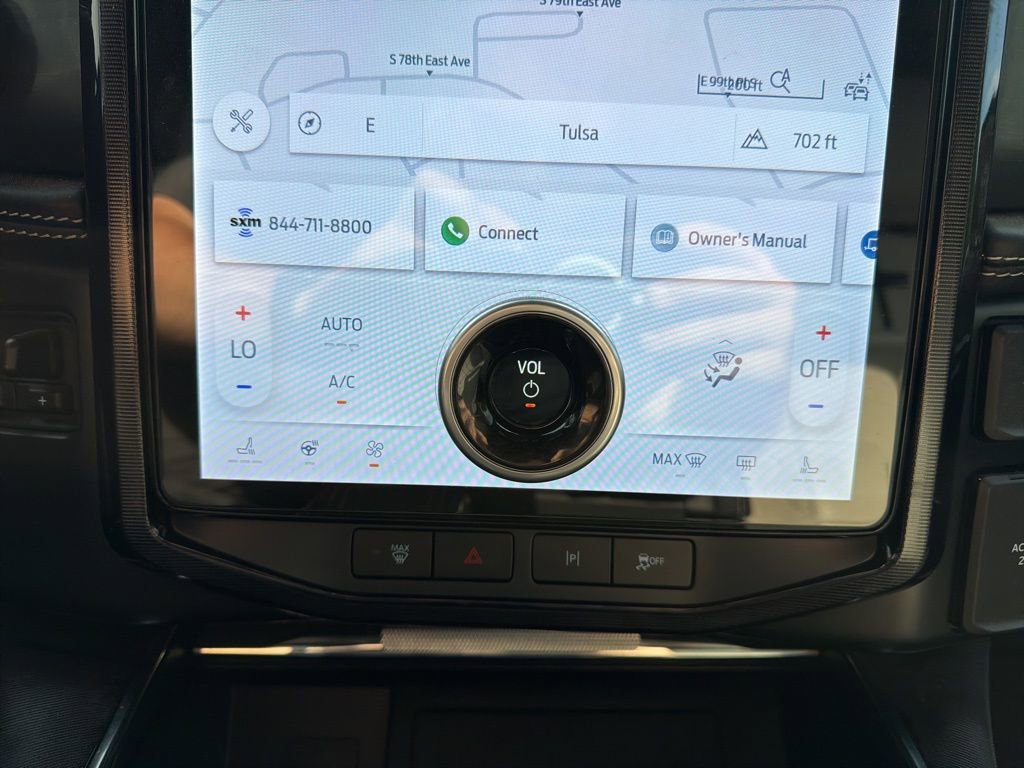 Used 2023 Ford F150 Lightning Platinum AWD/4WD image 20