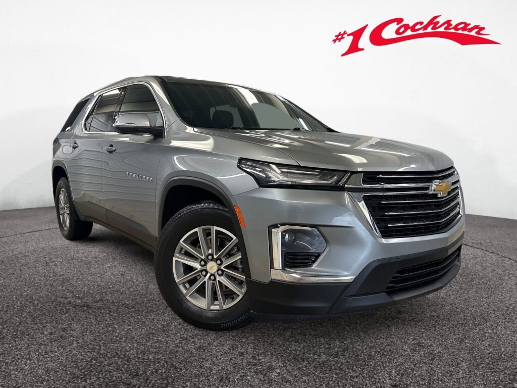 Used 2023 Chevrolet Traverse LT
