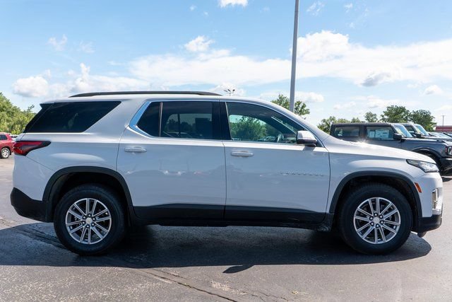 Used 2023 Chevrolet Traverse LT AWD/4WD image 5