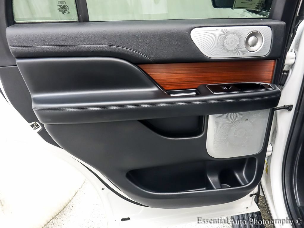 Used 2020 Lincoln Navigator Reserve w/ Equipment Group 208A Reserve image 24