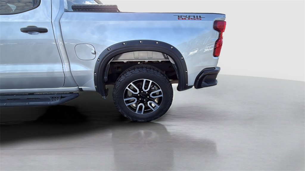 Used 2021 Chevrolet Silverado 1500 Custom Trail Boss w/ LPO, Dark Essentials Package image 22