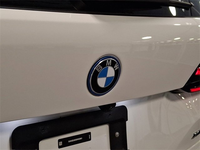 Used 2025 BMW X5 xDrive50e image 28