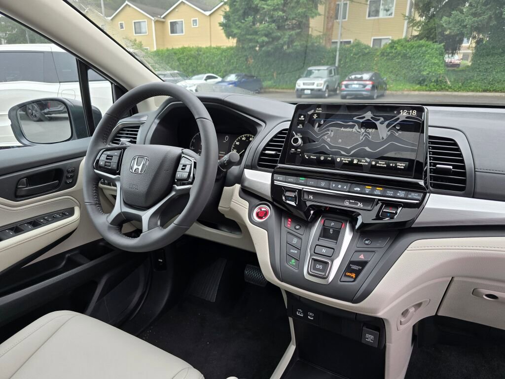 New 2026 Honda Odyssey EX-L image 17